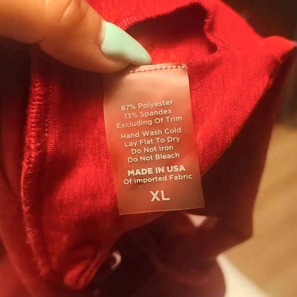 Bombshell Sportwear Set - Picture 10 of 10